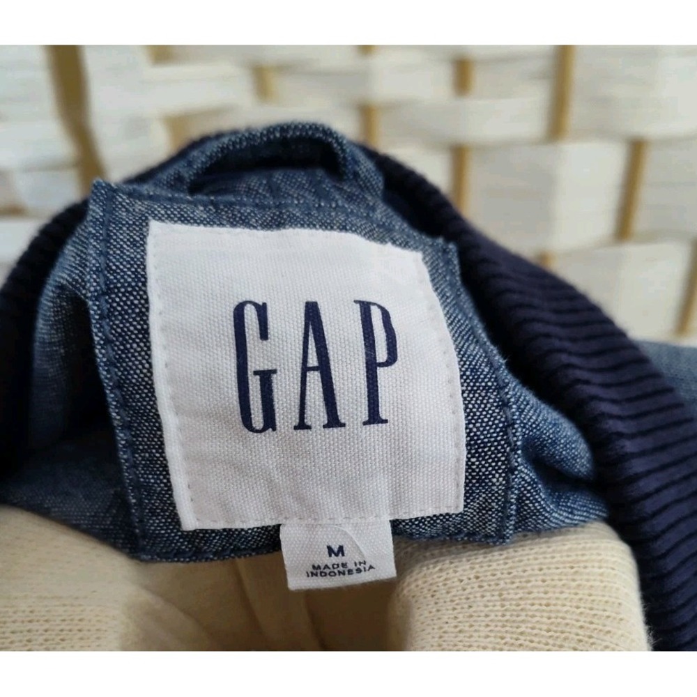 Gap Mens Lightweight Chambray Denim Bomber Jacket Sz M - Picture 4 of 7